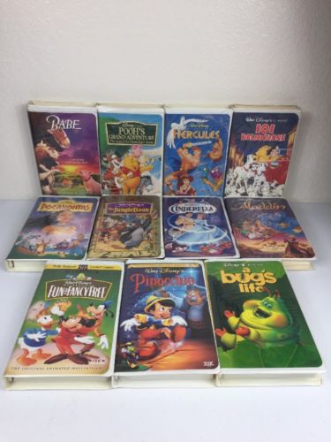 Vtg Lot 11 Childen VHS 10 Disney Movies, 1 Universal Pictures (Babe)