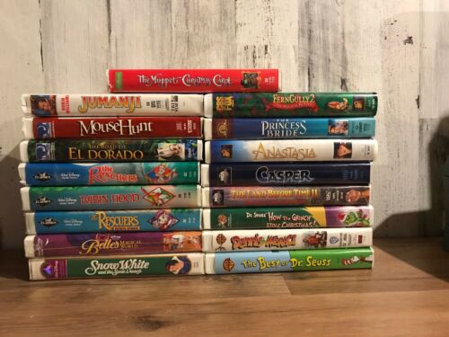 Lot Of 17 VHS Child Movies Disney The Classics Dreamworks WB MGM MCA CBS TRISTAR