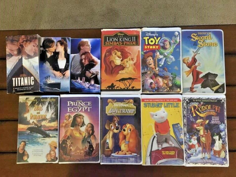 ** LOT OF 9 ** Children's VHS Movies Classics Cartoons Disney Warner Bro VARIETY