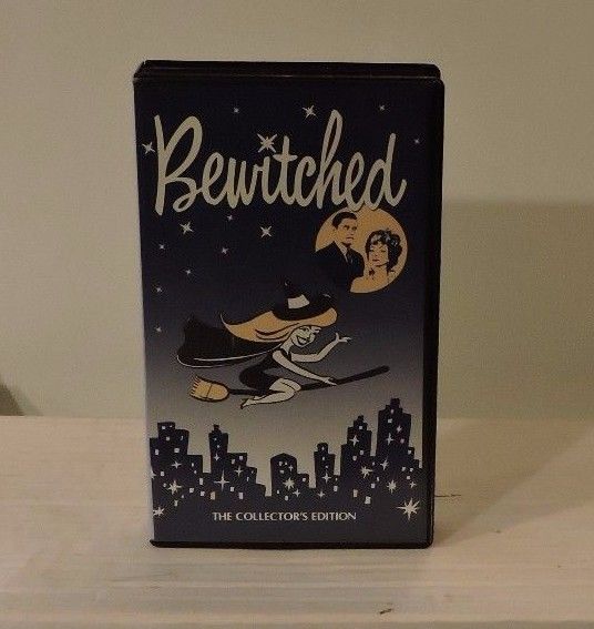 Lot of 11 Bewitched Collector Editions VHS