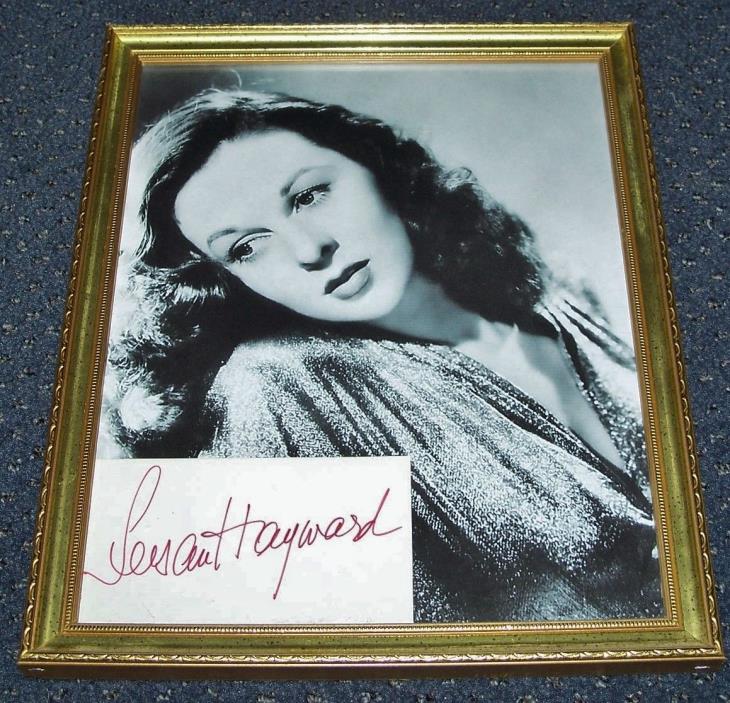 CLASSIC MOVIE ACTRESS LEGEND SUSAN HAYWARD SIGNED INDEX CARD IN 8 x 10 FRAME