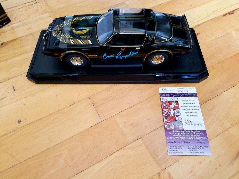 Burt Reynolds Smokey Bandit 2 signed Autographed 1:18 Diecast Car JSA authentic