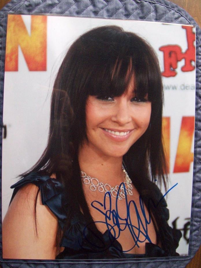 DANIELLE HARRIS Signed Halloween 16x20 Photo Scream Queen Autograph