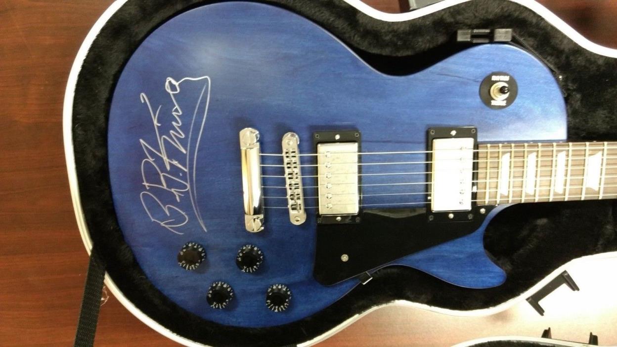 B. B. King Autographed Gibson Les Paul 2012 signed, great condition! BB guitar