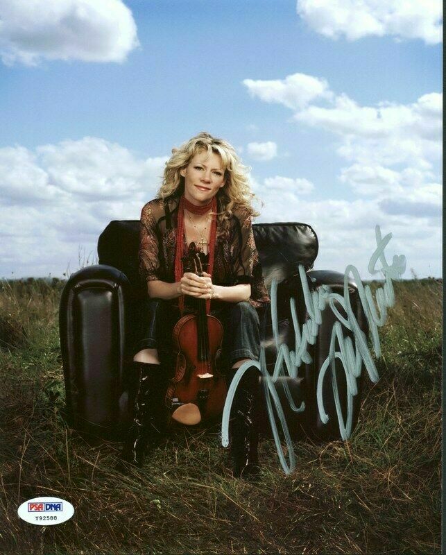 Natalie MacMaster Signed 8X10 Photo Autographed PSA/DNA TOURED WITH Faith Hill