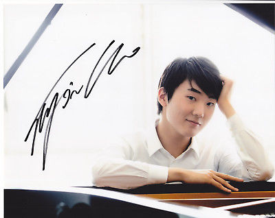 SEONG-JIN CHO SIGNED AUTOGRAPHED 8X10 PHOTO PIANO PIANIST   PROOF #4
