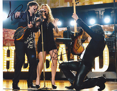 THE BAND PERRY SIGNED AUTOGRAPHED COUNTRY MUSIC 8X10 PHOTO KIMBERLY NEIL REID #2