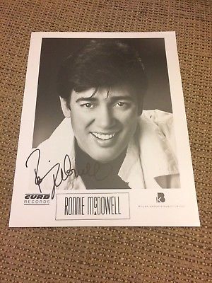 Vintage Ronnis McDowell Signed 8x10 Curb Records Rare Autograph