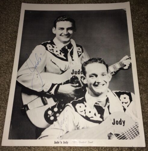 Jude N Jody Signed Autographed B&W Promotional Photo! Country TV Show Duo