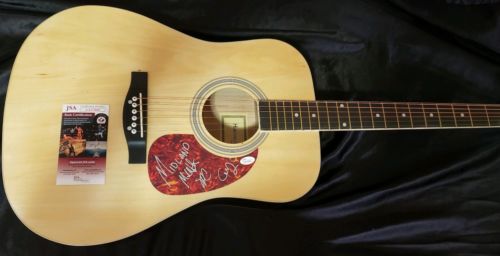 MIDLAND BAND FULL SIZE GUITAR AUTOGRAPHED JSA CERTIFIED AUTO SIGNED