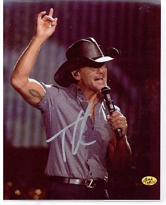 TIM McGRAW autographed 8x10 color photo with COA