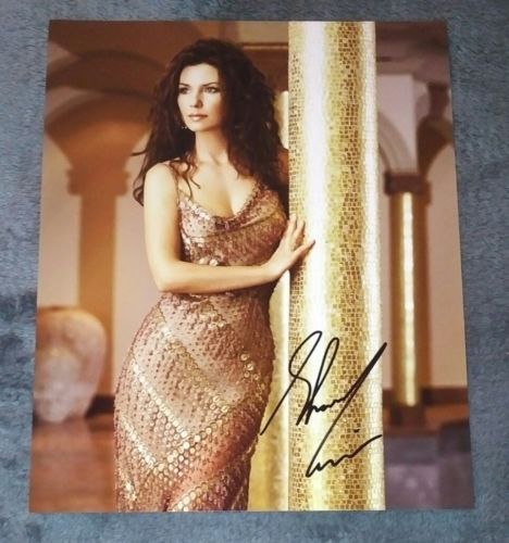 Shania Twain Hand Signed Autograph 8x10 Photo COA Unframed