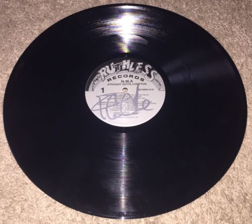 ICE CUBE Autographed Signed NWA STRAIGHT OUTTA COMPTON Record Album w/COA *RARE*