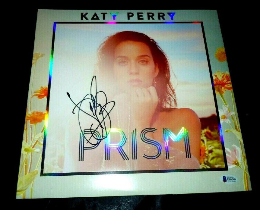 KATY PERRY~PRISM Record Album~Signed~COA Beckett