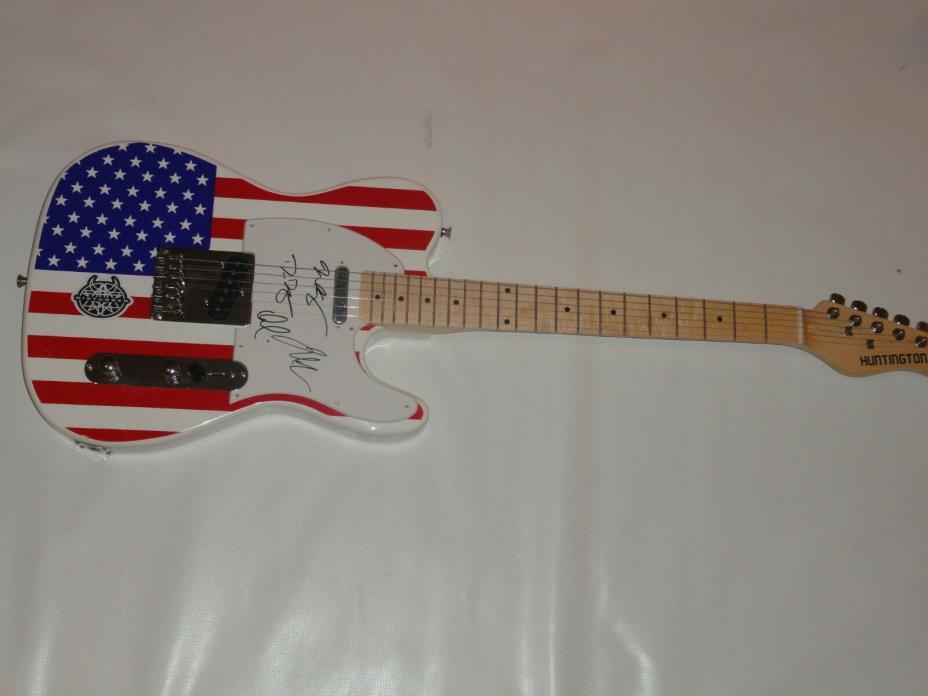 DISTURBED SIGNED USA FLAG ELECTRIC GUITAR DAVID DRAIMAN ALL 4 PROOF JSA COA