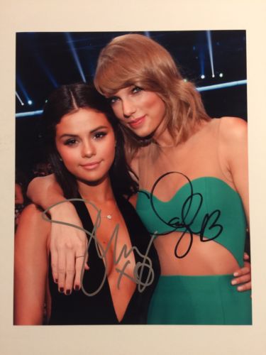 Taylor Swift & Selena Gomez Signed 8x10 Photo Autographed +Coa