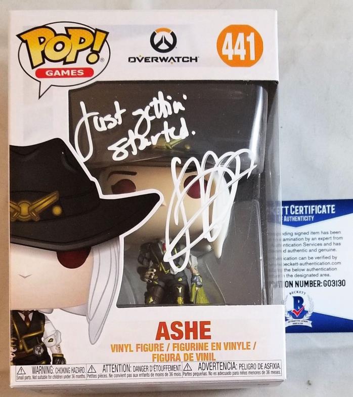 Jennifer HALE SIGNED 