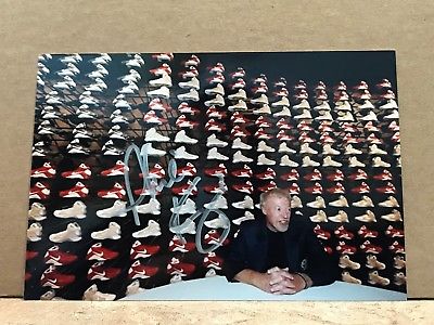 NIKE FOUNDER PHIL KNIGHT SIGNED 4X6 PHOTO   1D