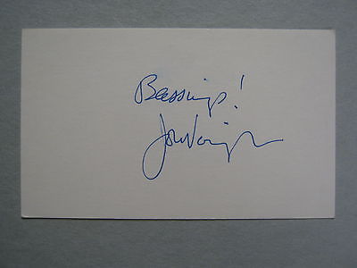 JON  VOIGT (