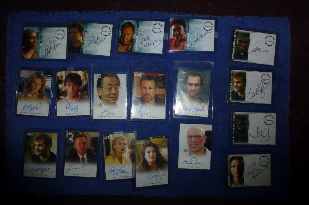 LOST AUTOGRAPHED CARD SIGNED BY RAYMONDE HOPKINS CALDWELL BOWLER GAINEY & MORE