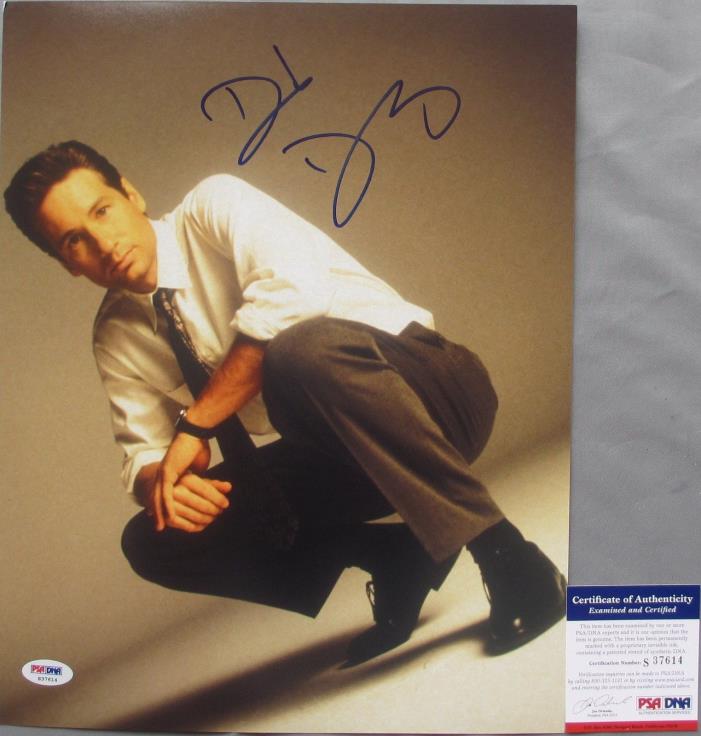 VERY COOL!! David Duchovny Signed X-FILES 11x14 Photo #2 PSA/DNA Fox Mulder