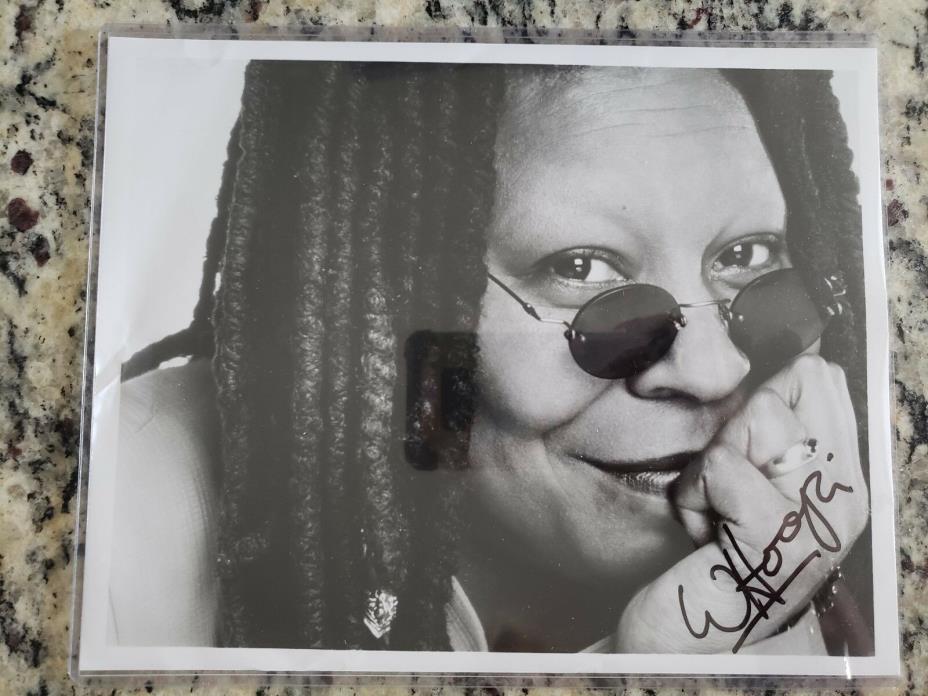 WHOOPI GOLDBERG Autographed Signed 8x10 Photo NM in Plastic Case