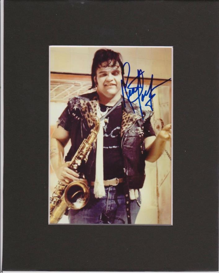 MEAT LOAF,  8 by 10 MATTED REPRINT PHOTO & AUTOGRAPH   ( PHOTO IS 5 X 7)