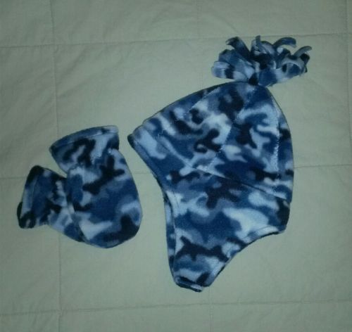 EUC~Miniwear Baby Boys Blue Camo Hat And Gloves Size Small (0-3 months)