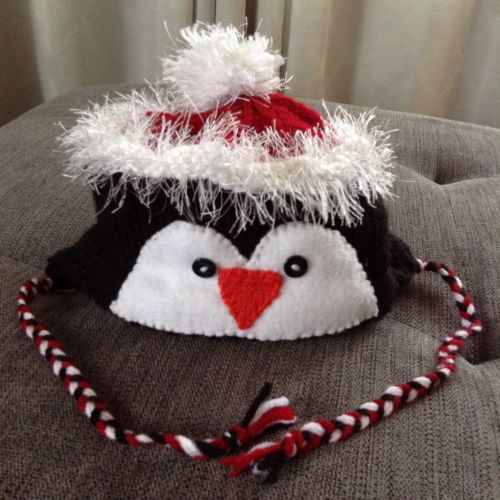 NEW Artisan HANDKNIT Kids Cold Weather HOLIDAY PENGUIN Winter Hat Cap