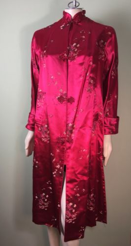 Vintage Oriental Red Silk Robe Lined M S L VTG Asian Kimono Dress Luxurious!