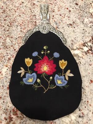 Authentic NEW HAND EMBROIDERED NORWEGIAN ROGALAND BUNAD PURSE used lock