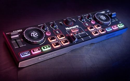 Numark DJ2GO2 2-Channel Pocket DJ Controller with AudioInterface&SeratoIntro