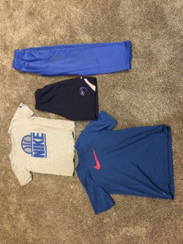 Boys Medium Nike Lot