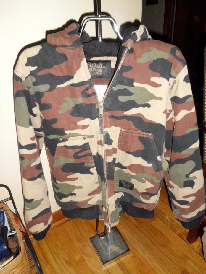 Boys Walls Blizzard Pruf Camo Fleece Lined Zip Coat XL 16/18 Fits Smaller