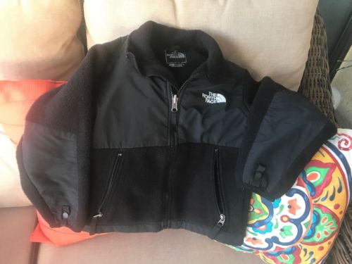 North Face Youth Boys XS size 6 Black Denali Fleece Jacket