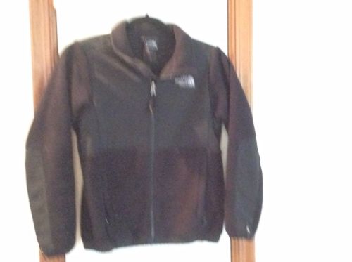EUC Child's Black NORTHFACE Size 10-12 Black Jacket Cleaned & Ready to Wear