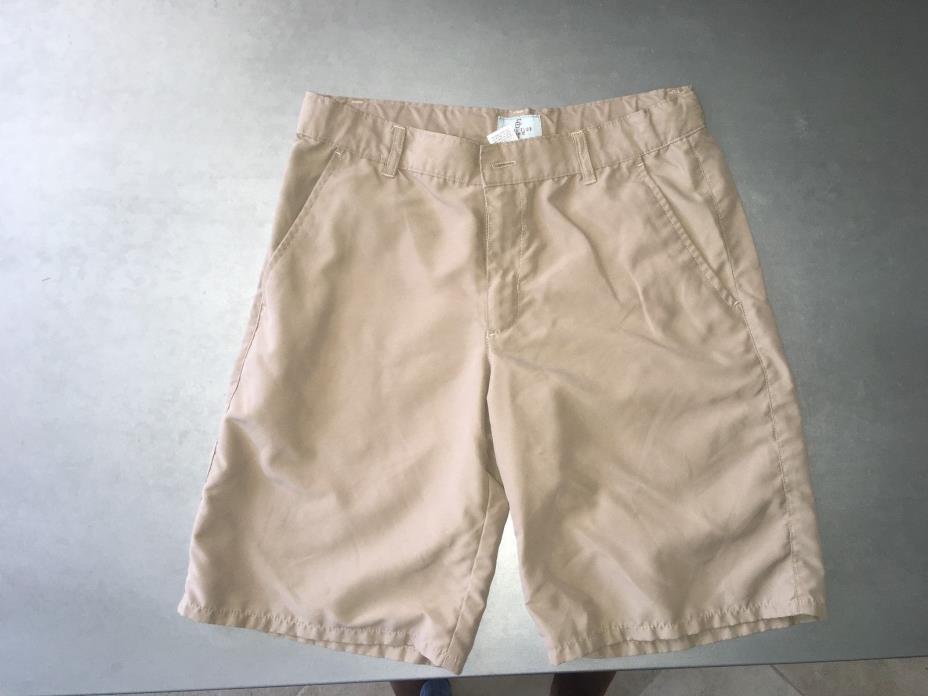 Classic Club modern golf shorts size 16