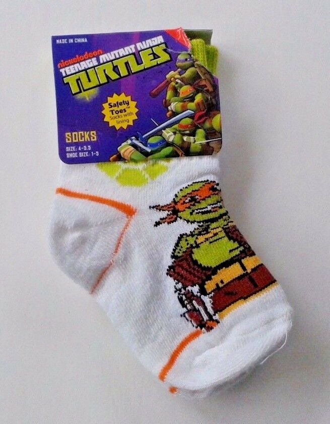 Ninja turtles one pair socks sizes 4-5.5, 5-6.5 or 6-7.5 nwt