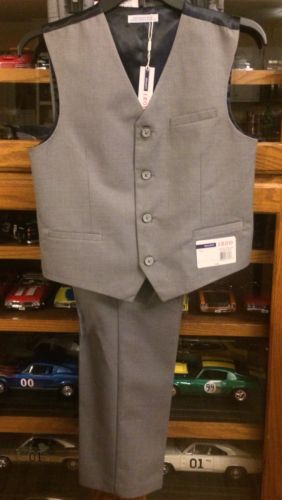 Boys Izod Dress Pants And Vest Suit Gray Size 14/16 NWT