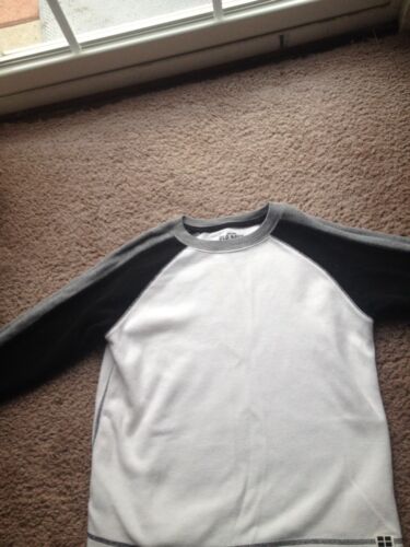 Old Navy boys sweater, size s