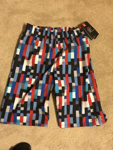NWT Under Armour Boys Size Xl Pixel  Zoom Volley Shorts Swim Trunks Youth