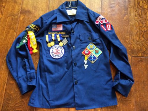 *Vintage 83 Cub Scouts  BSA Blue Uniform Shirt 14 Patches 3 ribbons 15 pins