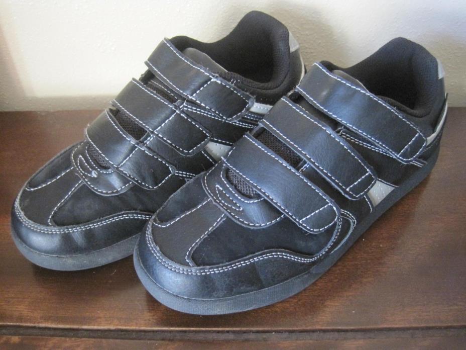 AMERICAN EAGLE Boy's Black & Gray Sneakers Size 4 VGC Hook/Loop Closure