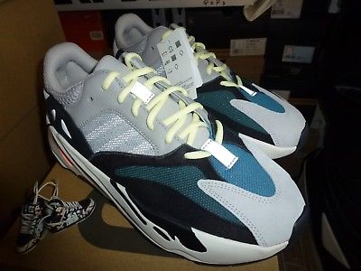 ADIDAS CONSORTIUM KANYE WEST YEEZY 700 WAVE RUNNER EDITION SIZE 11  BOOST NMD