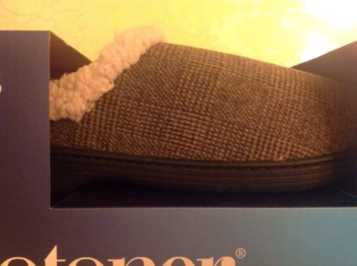 Isotoner Men’s Plaid Hoodback Slippers, Smoky Taupe, XXL 13-14. New