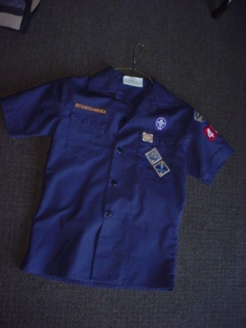 Official Boy Scouts of America Uniform Short Sleeve Shirt---Youth Medium Lot YY