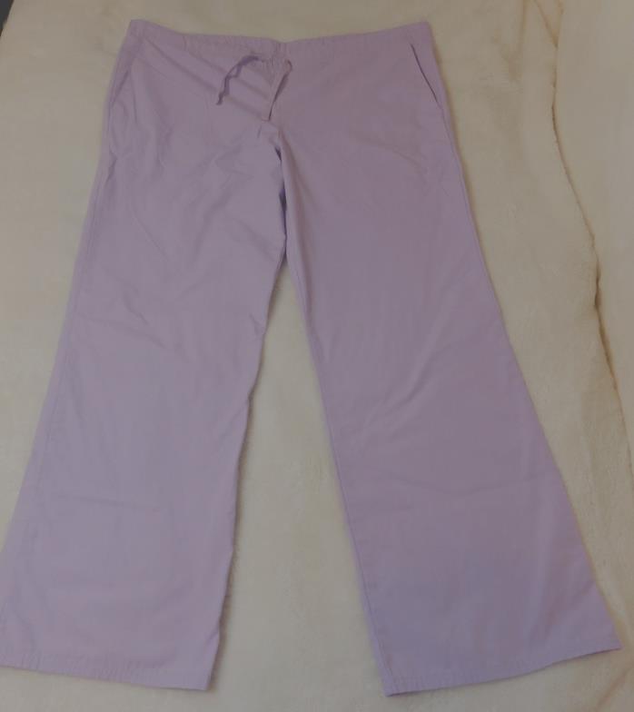 UB Scrubs Womens Pants Bottoms Solid Light Purple Size M great condition