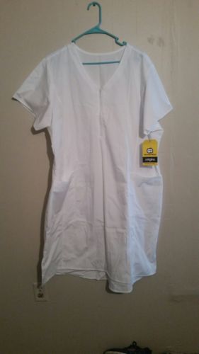 White Wonderwink Nursing Dress 2xl