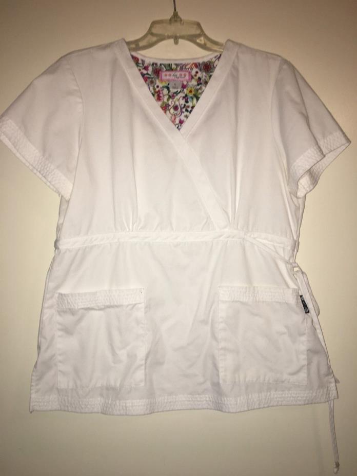 Koi Scrubs Sadie Flower Garden Embroidery White Top Size LARGE
