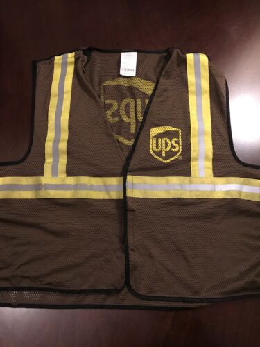 UPS United Parcel Service Seasonal Helper reflective Employee Uniform Vest 3XL